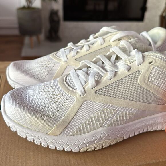 Reebok women's Flexagon Force 2.0 Cross Trainer white size 7.5 NEW in box - Picture 4 of 9